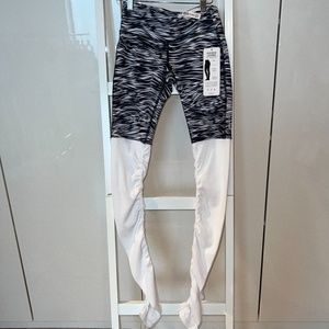 ALO yoga goddess leggings